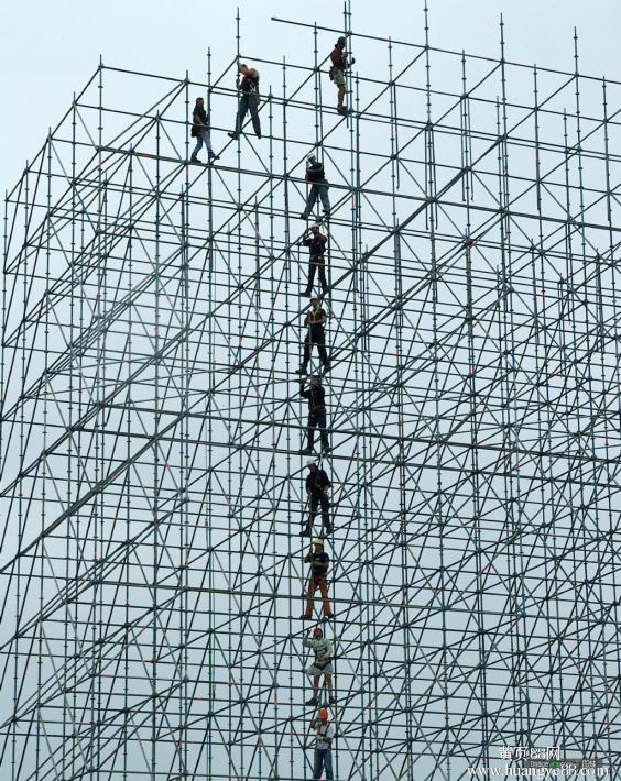 鋼管腳手架的架構有哪些質量要求？